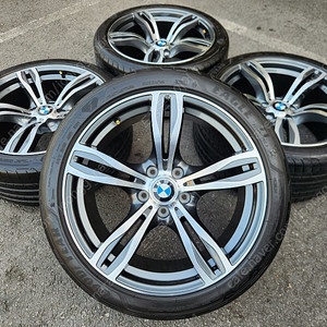 [판매] BMW F10 3GT 5시리즈 M5 스타일 19인치 휠 타이어 세트 팝니다.