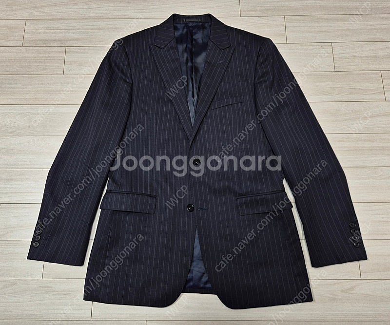 버버리 블랙라벨 피크라펠 수트 정장 (42L)100~1...--0
