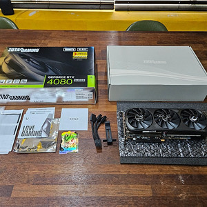조텍 RTX 4080 SUPER 트리니티 풀박스 (신품급,안전거래가능)