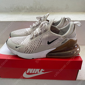 나이키 Nike air max 270 Light Bone
