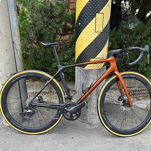 자이언트 tcr pro0 di2 판매합니다.