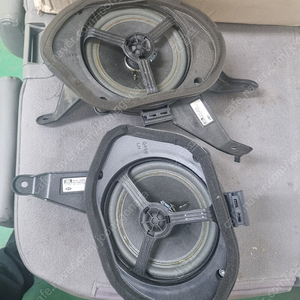 그랜드카니발 jbl 리어스피커