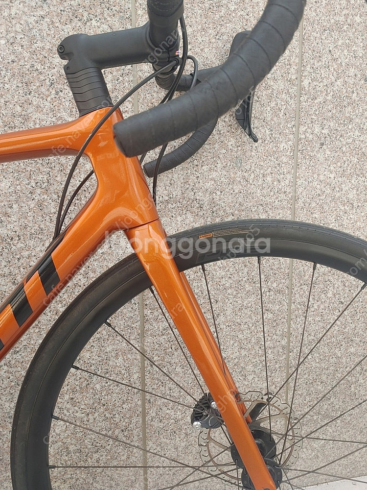 3회주행 22년 자이언트 tcr 어드밴스1 kom 울테...--1