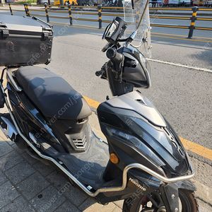 하우저 usr125 판매합니다 스쿠터 오토바이 배달 명차