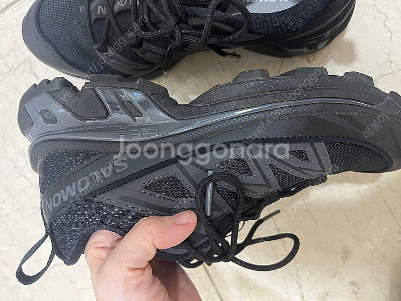 살로몬 XT6 익스팬스 블랙 225--4