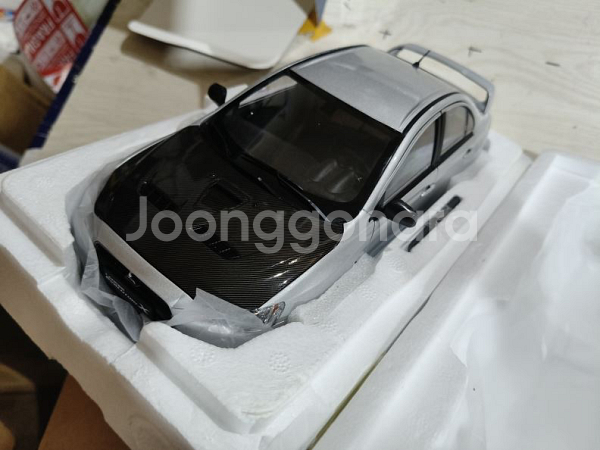 1:18 csm 미쯔비시 랜서 10기 다이캐스트--5