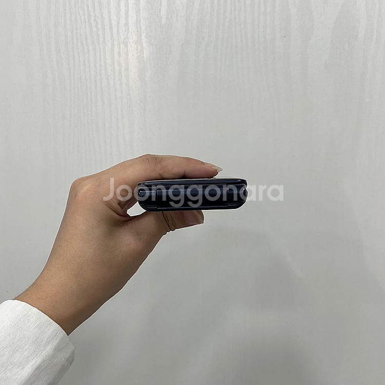 95976 갤럭시폴더2 32GB 블랙 부산 중고폰 팝니...--4