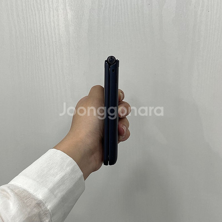 95976 갤럭시폴더2 32GB 블랙 부산 중고폰 팝니...--7