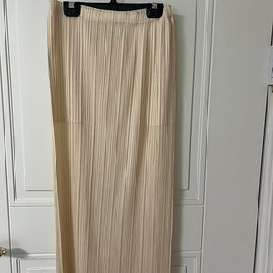 플리츠플리즈 뉴컬러풀 베이직 라이트베이지 스커트. 가디건. 퍼플어니언 탑+스커트 셋업.