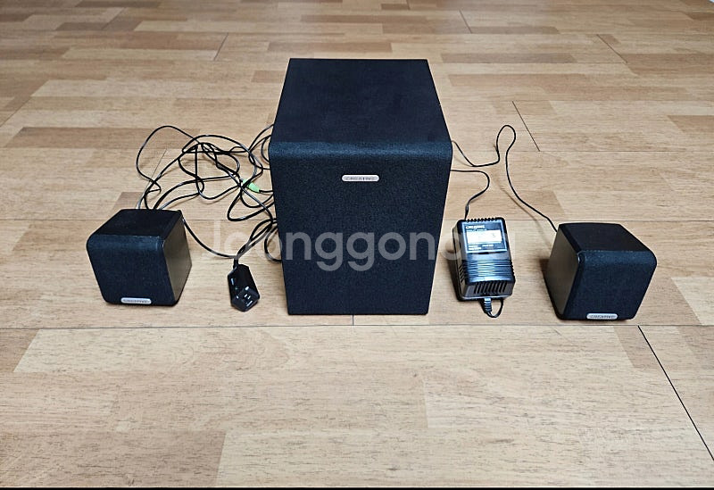 크리에이티브 sbs 2.1 350 PC스피커 판매합니다...--0