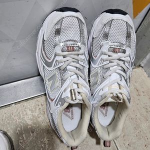 뉴발GR530화이트베이지 220