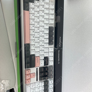 국내 정발 독거미키보드 f108