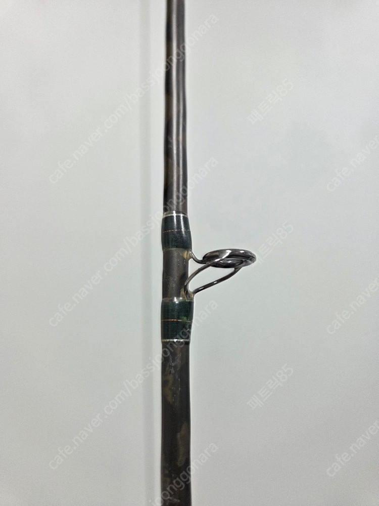 메가배스 에밀리아, 코브렛티 보우앤에로우, 판매합니다. 이미지