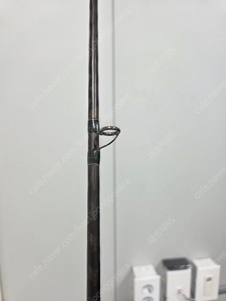 메가배스 에밀리아, 코브렛티 보우앤에로우, 판매합니다. 이미지