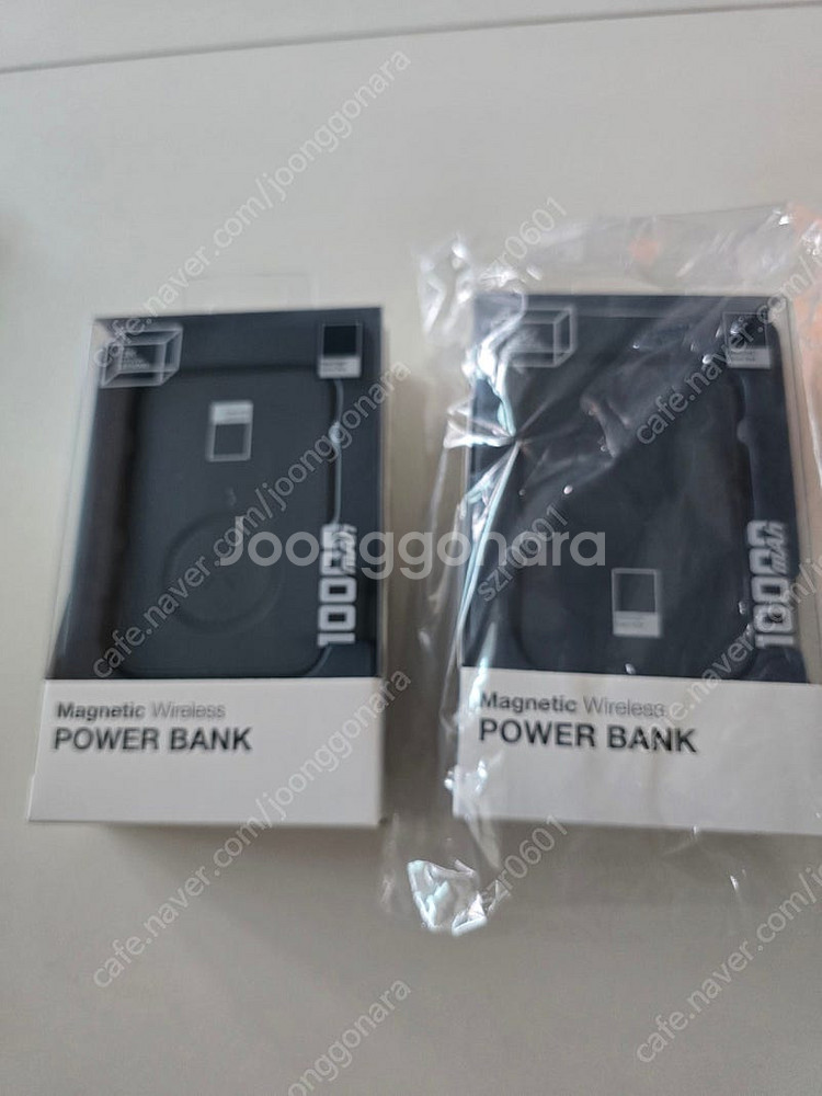 팬톤맥세이프 보조배터리 10000mAh 새상품--3