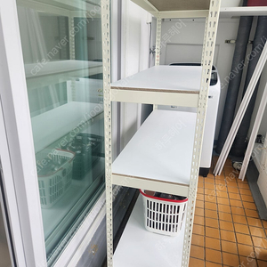 튼튼한 철제 수납선반