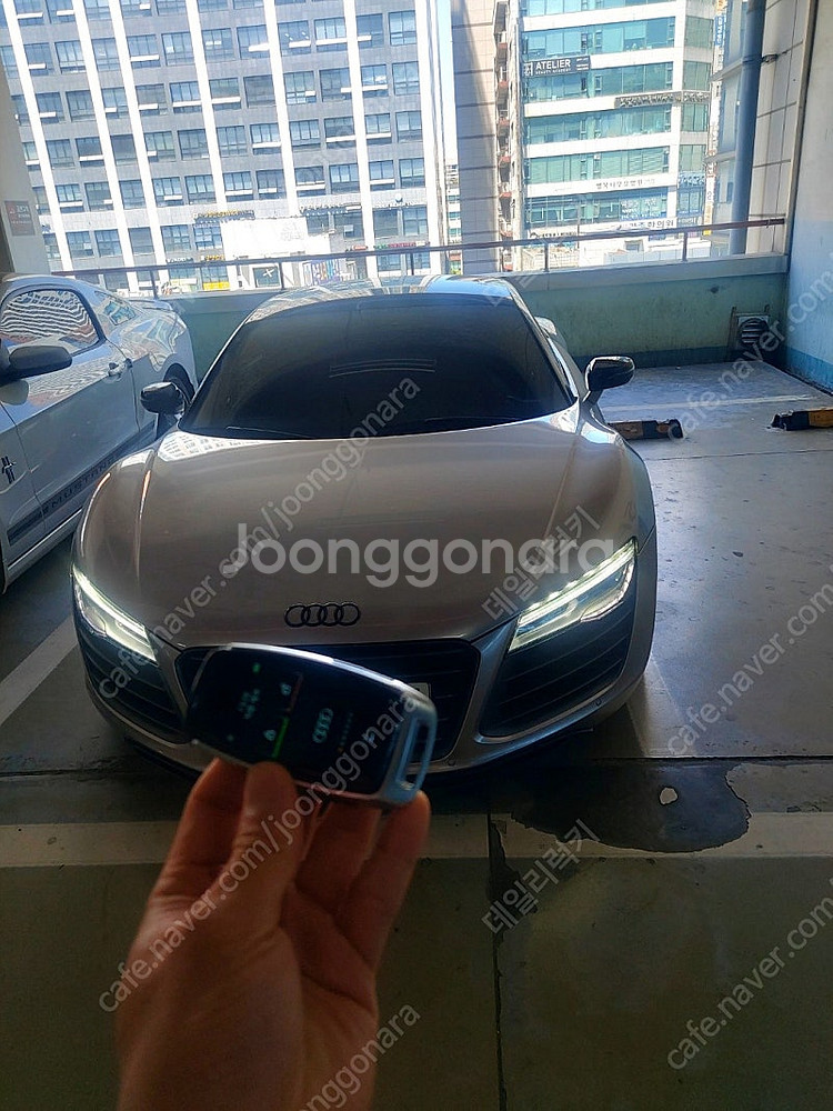 [판매] 아우디 슈퍼카 R8 구형 클래식 자동차키를 최...--4