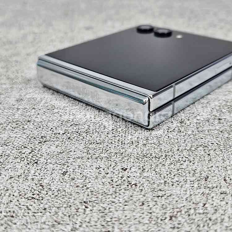 F731N 갤럭시 Z플립5 512GB 민트 액정깨끗/무...--5