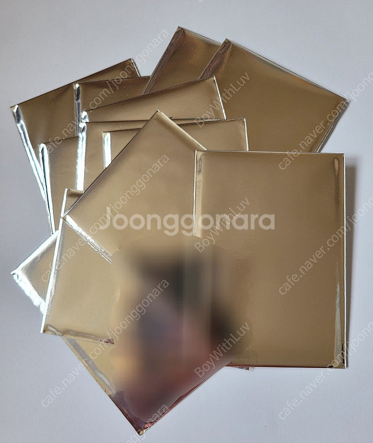 (판매중)데못죽×이디야 양면 포카 8종 세트 택포 30000 판매 (데뷔못하면죽는병걸림)--1