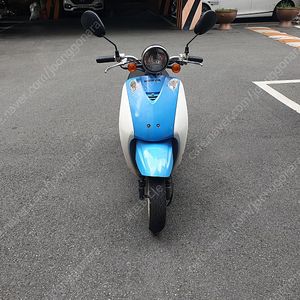혼다 명차 투데이50cc 연비및 내구성 좋기로 유명한스쿠터 출퇴근용 통학용 강추..............................