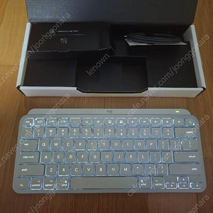 mx keys mini for mac 키보드+로지볼트 팔아요. 풀박스