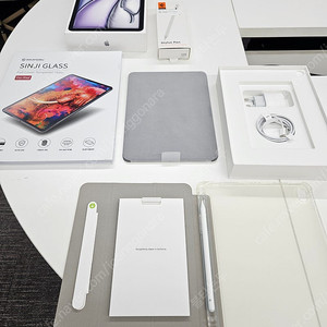 Apple 2025 아이패드 에어 11 M3 128GB WI-FI 스페이스그레이 팝니다(6월 5일 구매)