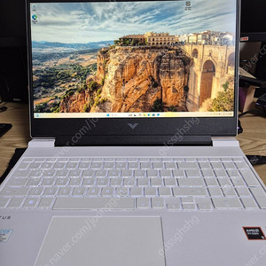 HP 빅터스 게이밍노트북 라이젠 5 8645H RTX4050