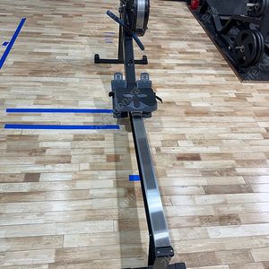 컨셉2 로잉머신 pm5