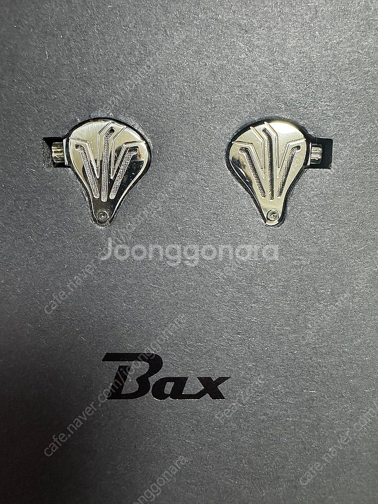 TRN BAX 팝니다.--2