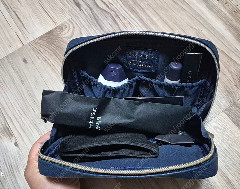 대한항공 비즈니스 파우치 이미지