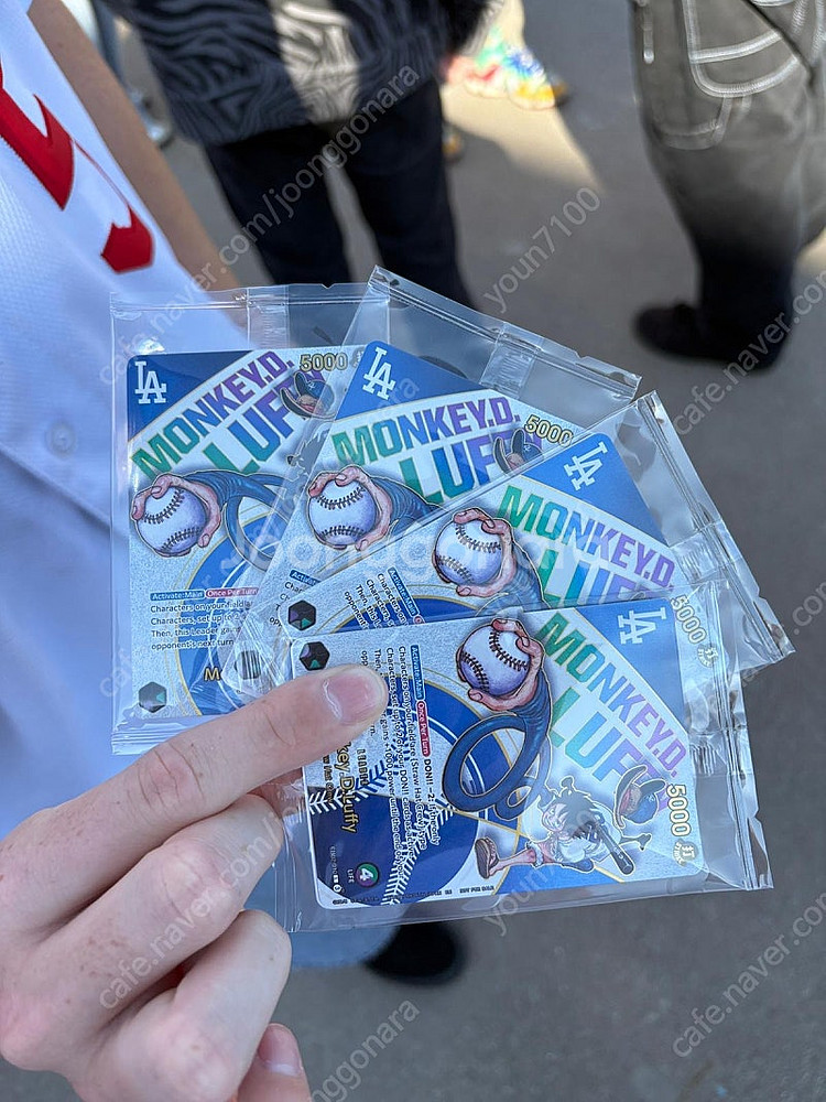 다저스 원피스 콜라보 한정판 프로모 카드--0