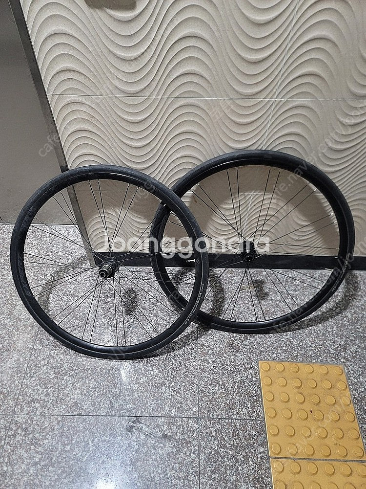 메리다 익스퍼트 휠셋 팝니다--0