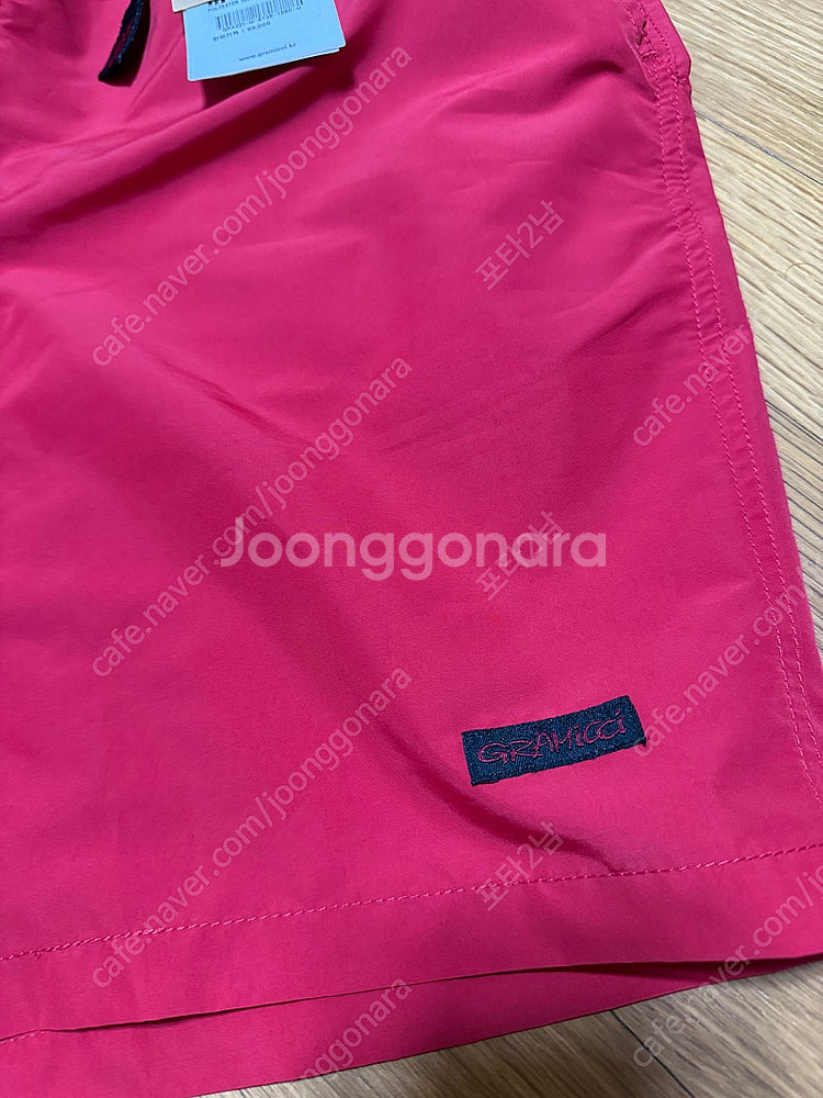 아시아M 그라미치 쉘 패커블 레드 쇼츠--2