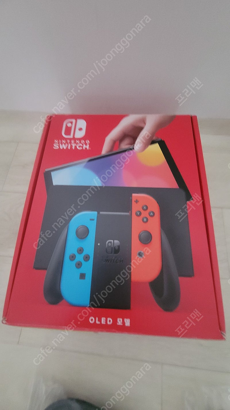 (부산) 닌텐도 스위치 OLED 풀세트 + 파우치 + 프로콘 + 조이콘거치대--2