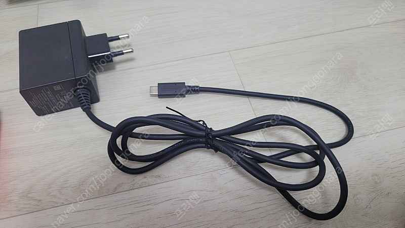 (부산) 닌텐도 스위치 OLED 풀세트 + 파우치 + 프로콘 + 조이콘거치대--5