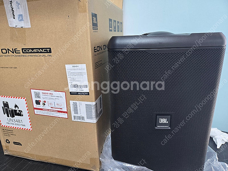 JBL 충전식 스피커 Eon one compact 판매...--0