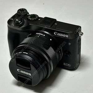 캐논 EOS M6 미러리스 카메라 판매합니다.
