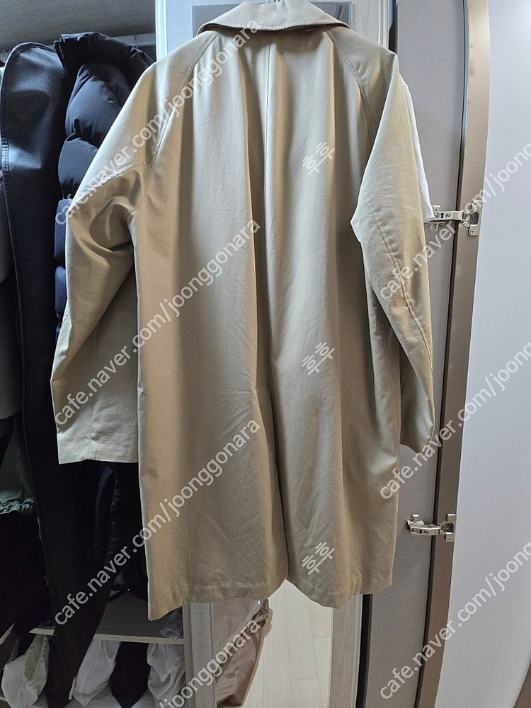 20년 구매, 버버리 캠든 카코트 52사이즈 입니다.(약 103 사이즈)--1