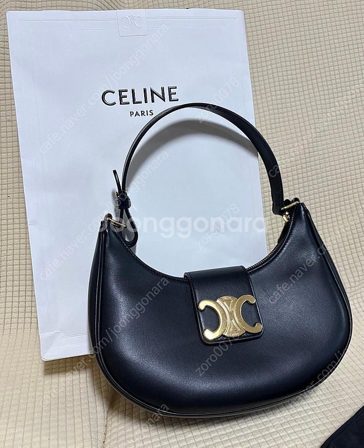 셀린느 트리옹프 아바백 블랙--1