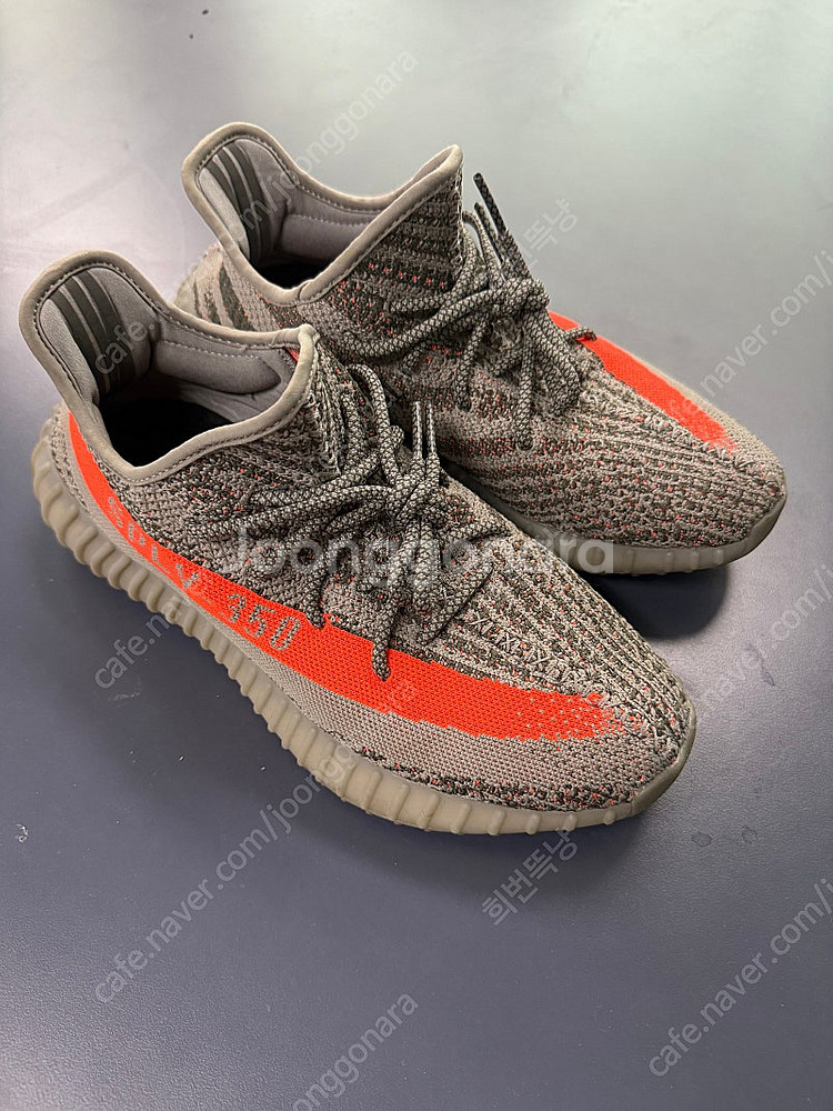 이지부스트 350 V2 벨루가(285) 팝니다.--0