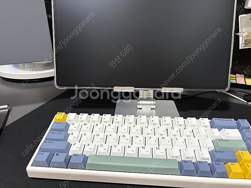 갤럭시 탭 S9 울트라 512GB 거치대2개 키보드 전...--2