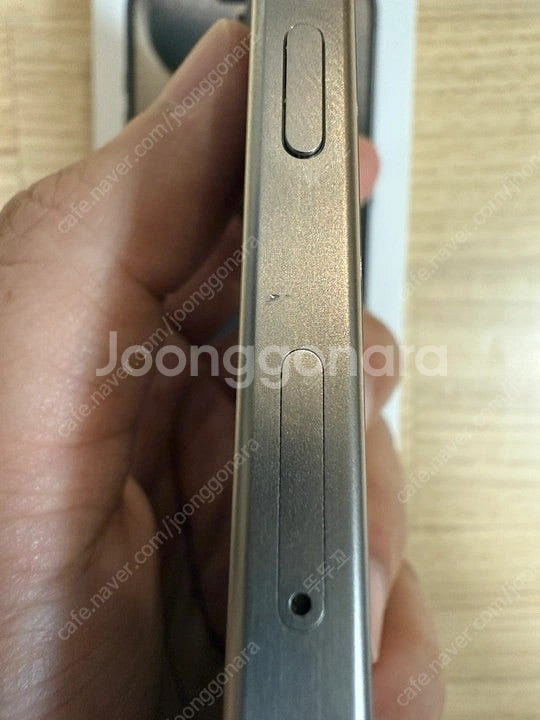 아이폰 15 Pro 128기가 네츄럴티타늄 팝니다--6