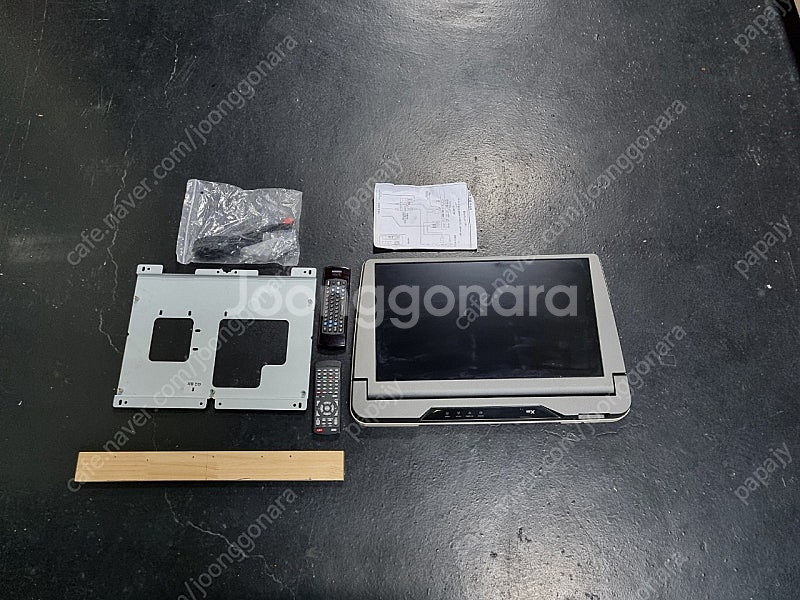 XM-U184 차량모니터--0