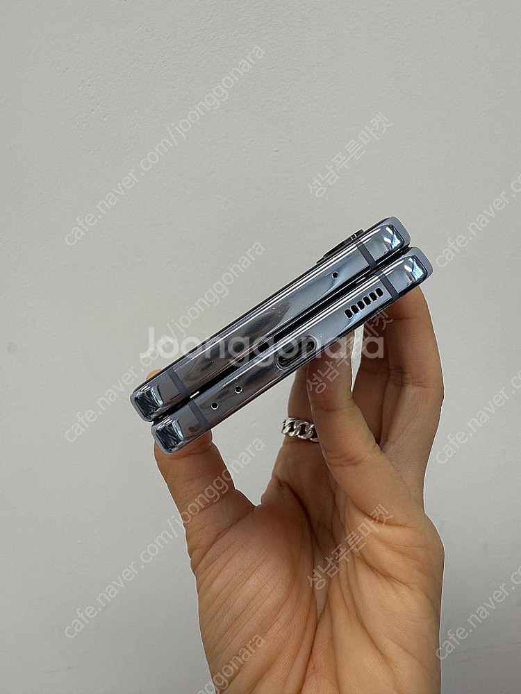 F721 갤럭시 Z플립4 블루 256기가 21만 판매합...--2