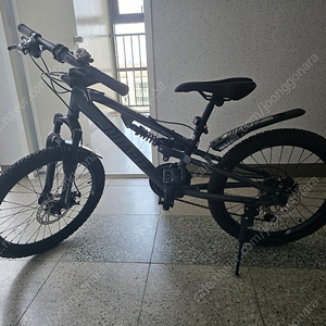 [상태 좋음] 초등/중학생용 풀샥 MTB 자전거 / 알톤 쿼츠 M21J (24인치)