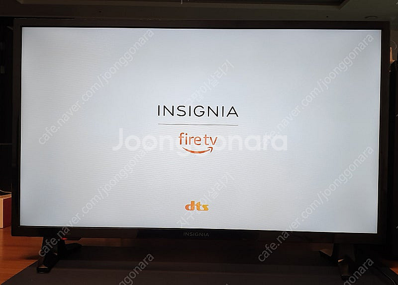 Insignia 32인치 스마트 Fire TV--1