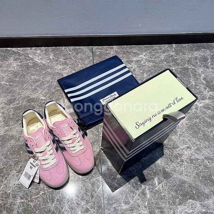 하이포인트 [Adidas] 아디다스 x 노타이틀 삼바 ...--1