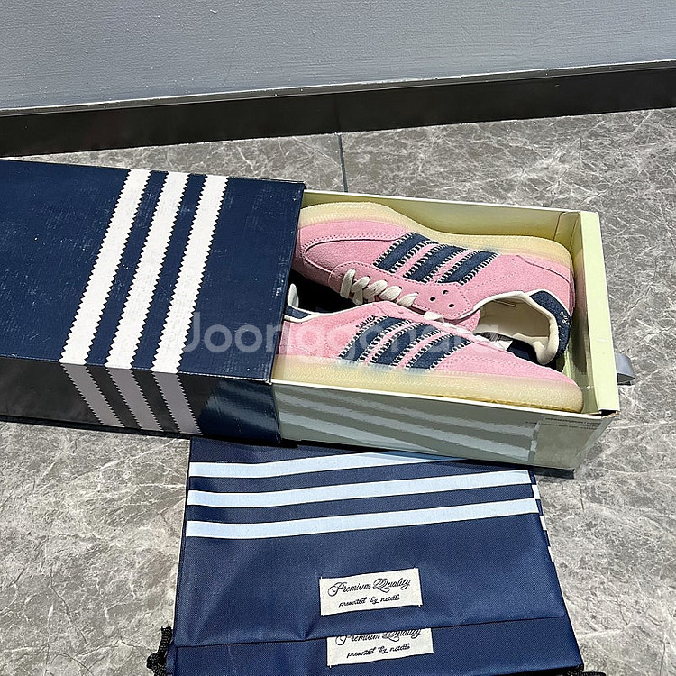 하이포인트 [Adidas] 아디다스 x 노타이틀 삼바 ...--5