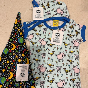 던스 돼지반팔, 보넷, 마더어스 꼭지모자 일괄