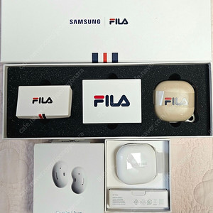 갤럭시 버즈 라이브 FILA 에디션